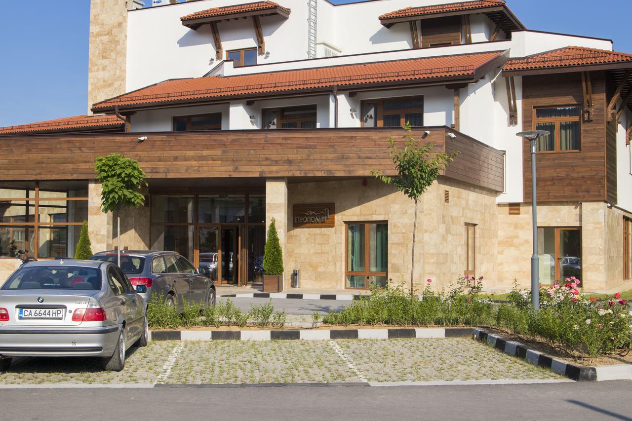 Hotel Etropolia Etropole Exterior photo